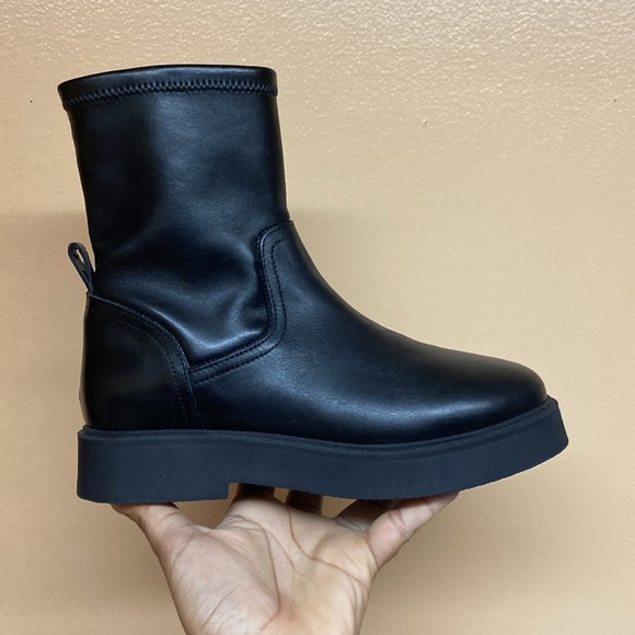 Coach And Four Kaity Bootie “Triple Black” Made In Italy - Picture 6 of 17